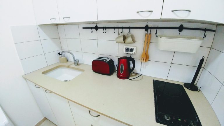 Apt 9 Quiet 1 Bedroom Apartment